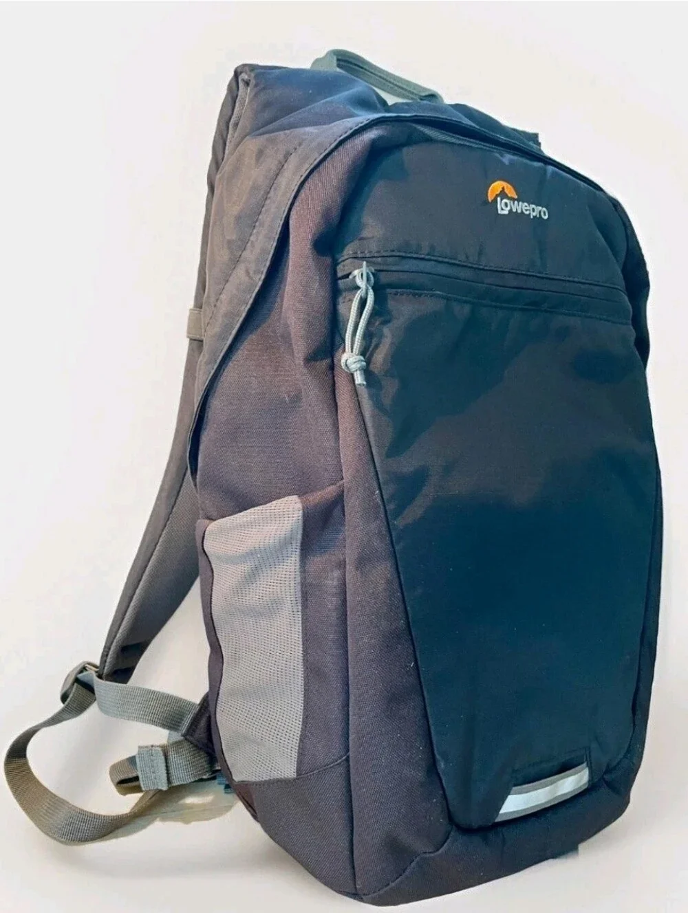 NEW! LOWEPRO Photo Hatchback BP 150 AW II Backpack Black Rain cover